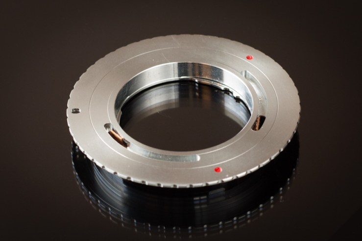 Exakta to EOS adapter (lens side)