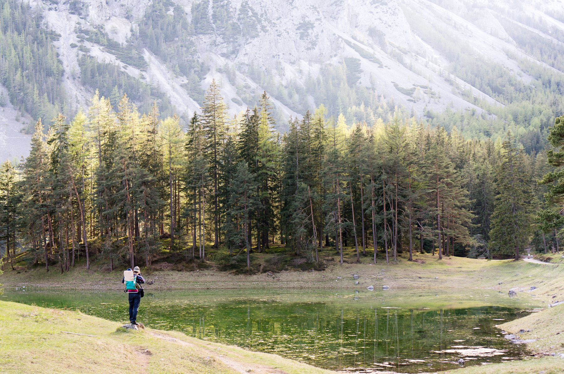 Photographer with extras, Sony nex 6, Sony 35mm f/1.8 OSS (taken by Eszter)